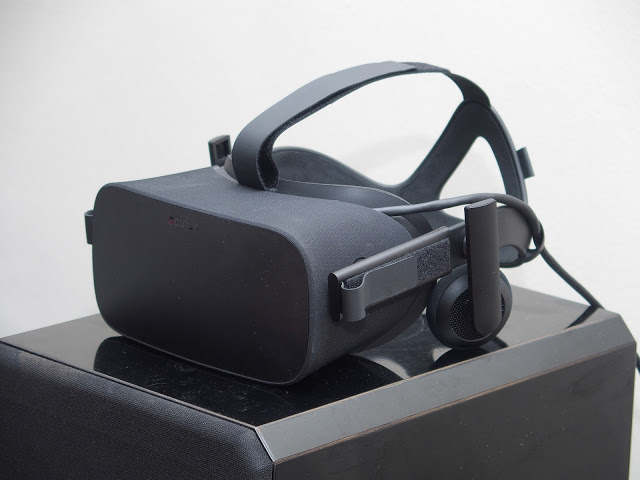 oculus sensor for rift virtual reality headset